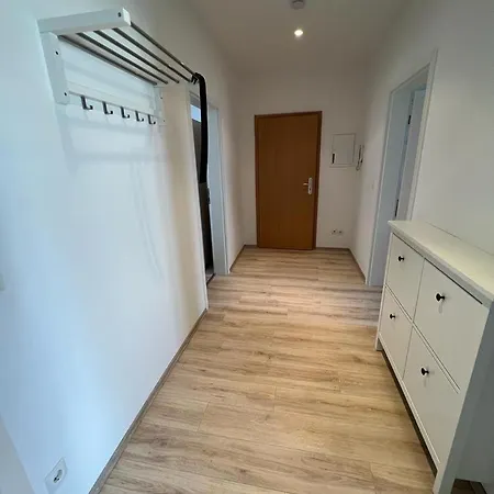 Schoene 3-zimmer Monteurswohnung Im Sueden Von Eg * Leipzig