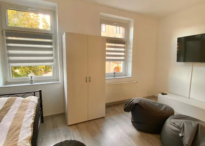 Schoene 3-zimmer Monteurswohnung Im Sueden Von Eg