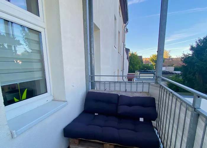 Schoene 3-zimmer Monteurswohnung Im Sueden Von Eg Appartement