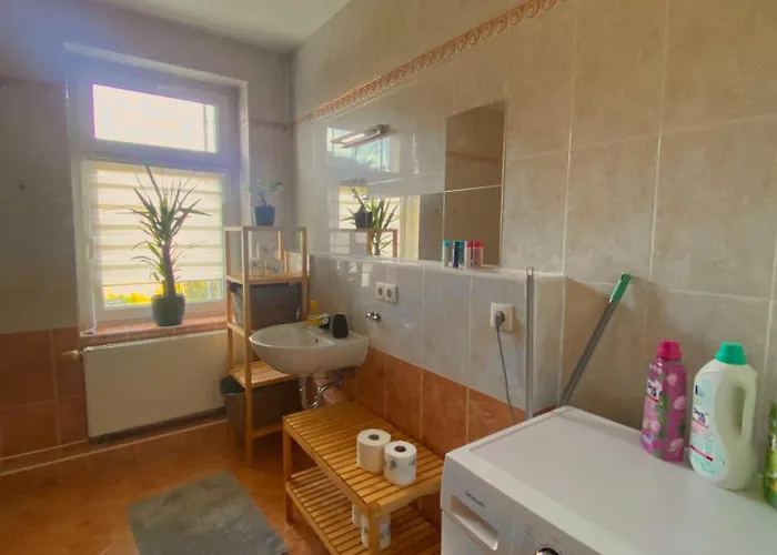Schoene 3-zimmer Monteurswohnung Im Sueden Von Eg Appartement *